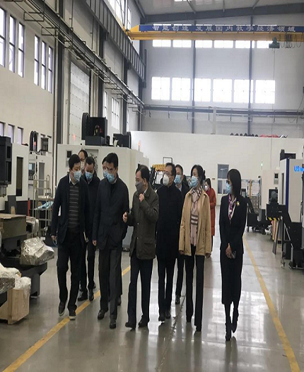 省委統戰部常務副部長(cháng)王曉峰一行來園區開(kāi)展“三服務”活動